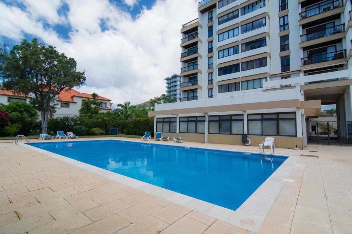 Appartamento Cliff View III - Sea View + Pool + Wifi Funchal  Esterno foto